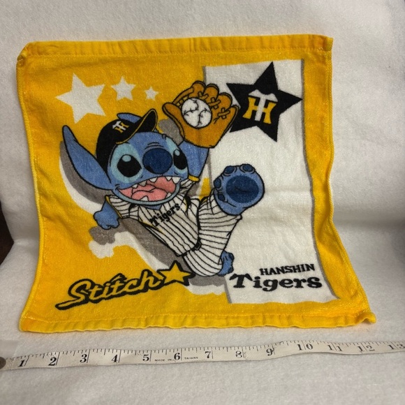 STITCH x HANSHIN TIGERS Yellow Small Hand Towel Disney Japan Baseball - Picture 8 of 10